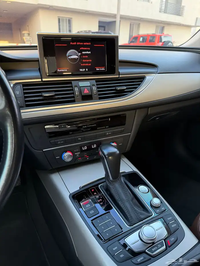 للبيع أودي A6 2016 نظيف خالي من الحوادث 26