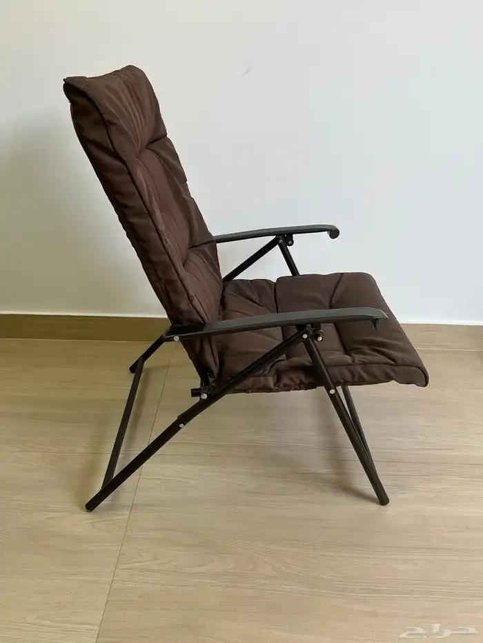 كرسي رحلات نظيف 1