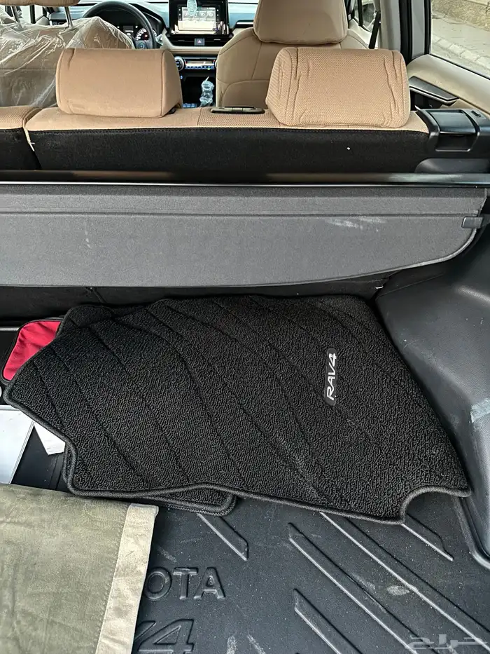 تويوتا راف فور 2021 فل كامل سعودي ممشى قليل . 11