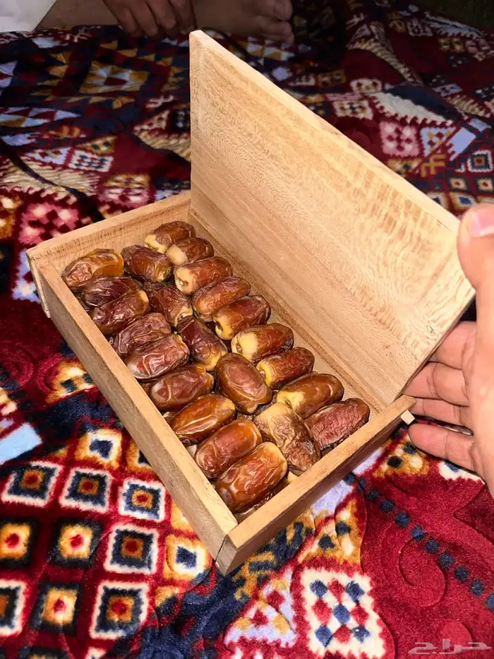 صندوق للتمر فاخر 0