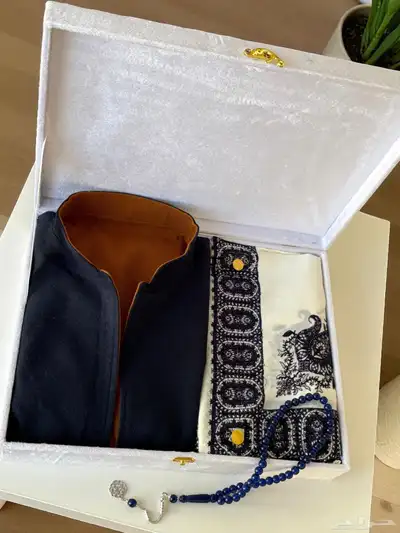 بوكس رجالي سدييري وشال فخم هدية index