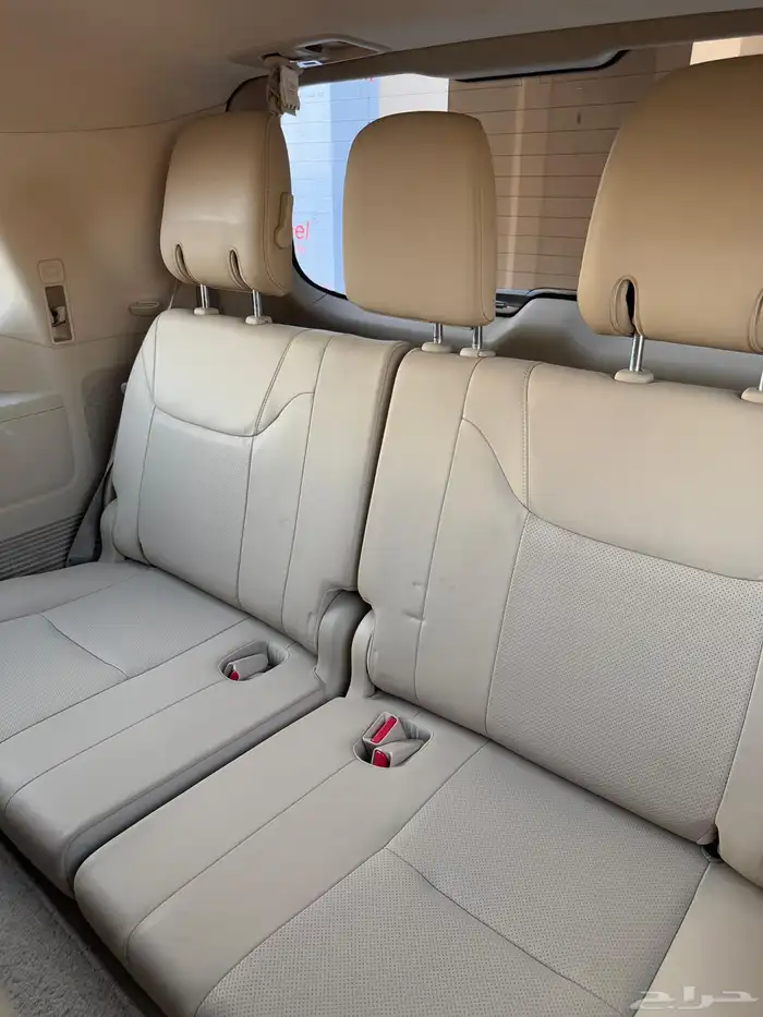 جيب لكزس LX570 موديل 2009 فل كامل 22