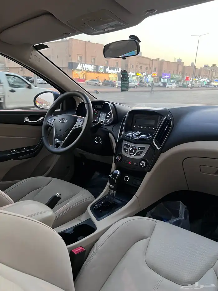 شيري اريزو 5 2023 10