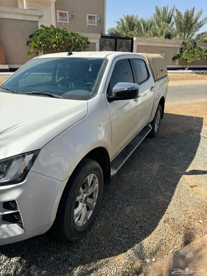 ايسوزو ديماكس دبل 0