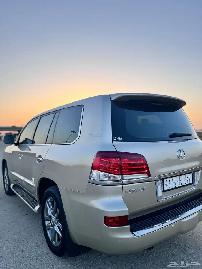 حيب لكزس 2013 فل كامل سعودي شرط 4