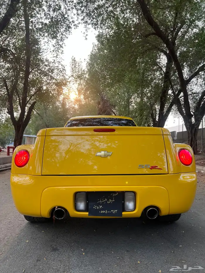 مخزن كشف ونيت بيك اب شيفرولية SSR موديل 2003 82