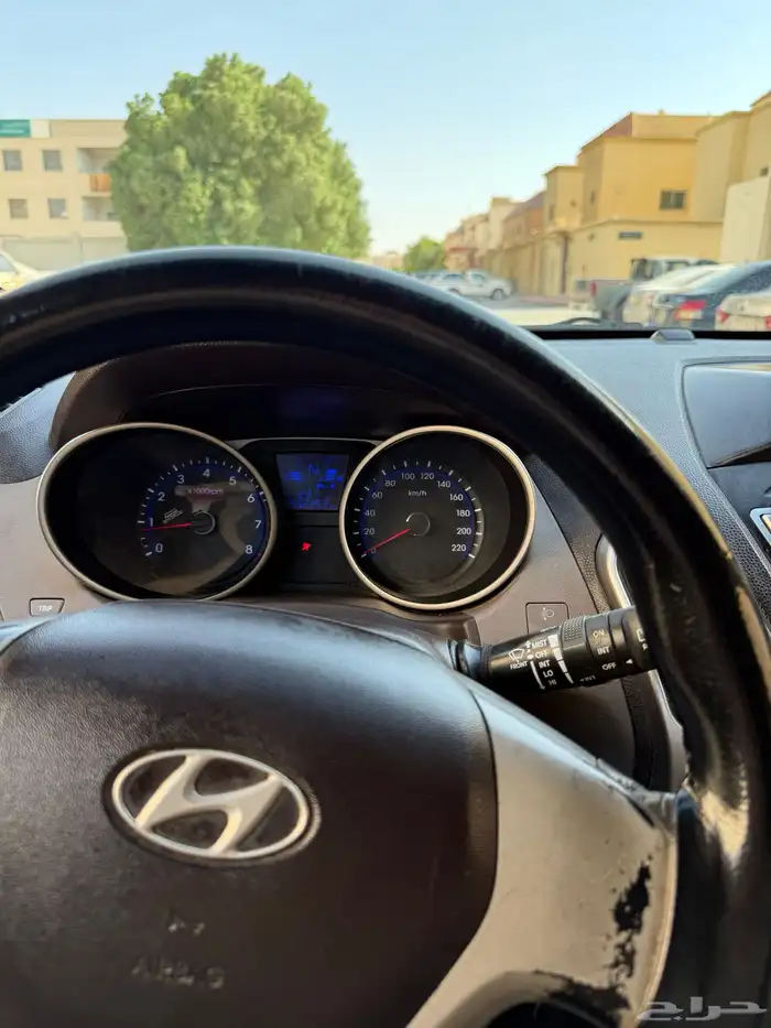 للبيع توسان 2013 نص فل بدون دبل 13