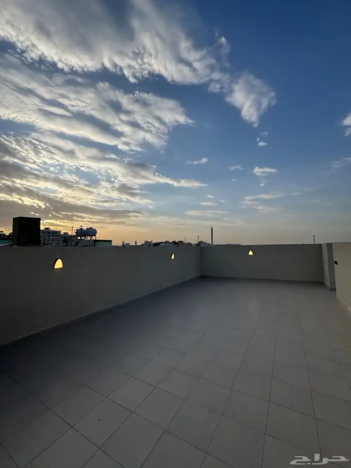 للبيع بمدينه أبها حي البديع شقه تمليك علوي ب480 الف 15