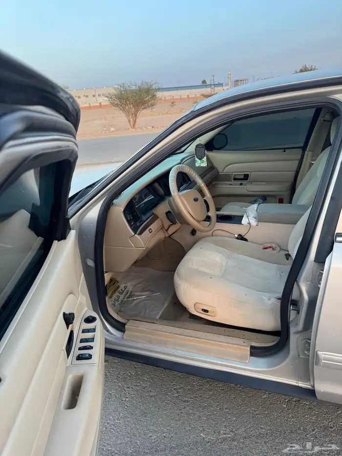 للبيع فورد 5