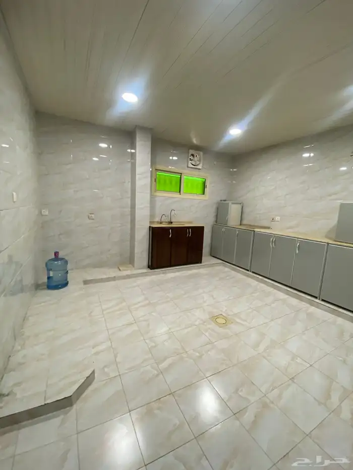 دور ارضي للايجار حي المنار ب 35 الف 4