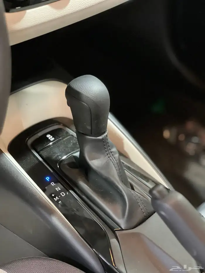 تويوتا   كورولا XLiفتحة 2.0 بنزين2025 جديد سعودي 85.650شامل 10