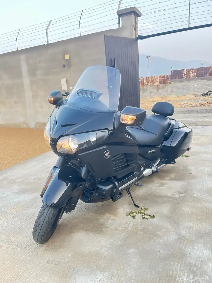 F6B هوندا قولدوينق 2013 4