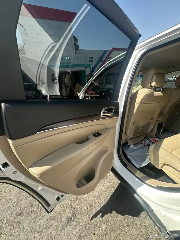 جيب جراند شروكي 6