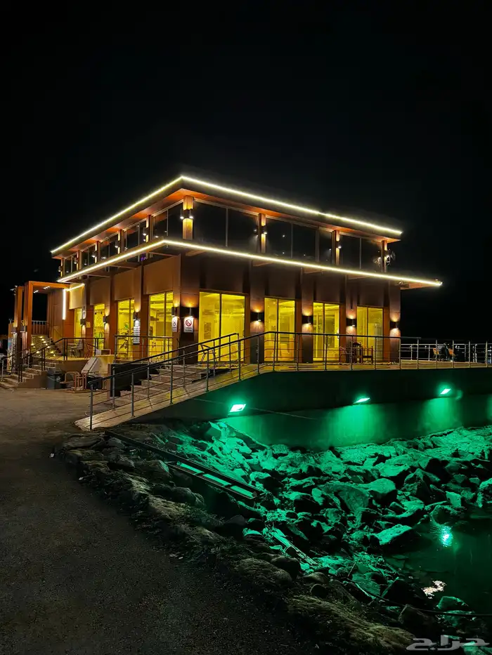 موقع مميز في جيزان يصلح مطعم او لاونج 1