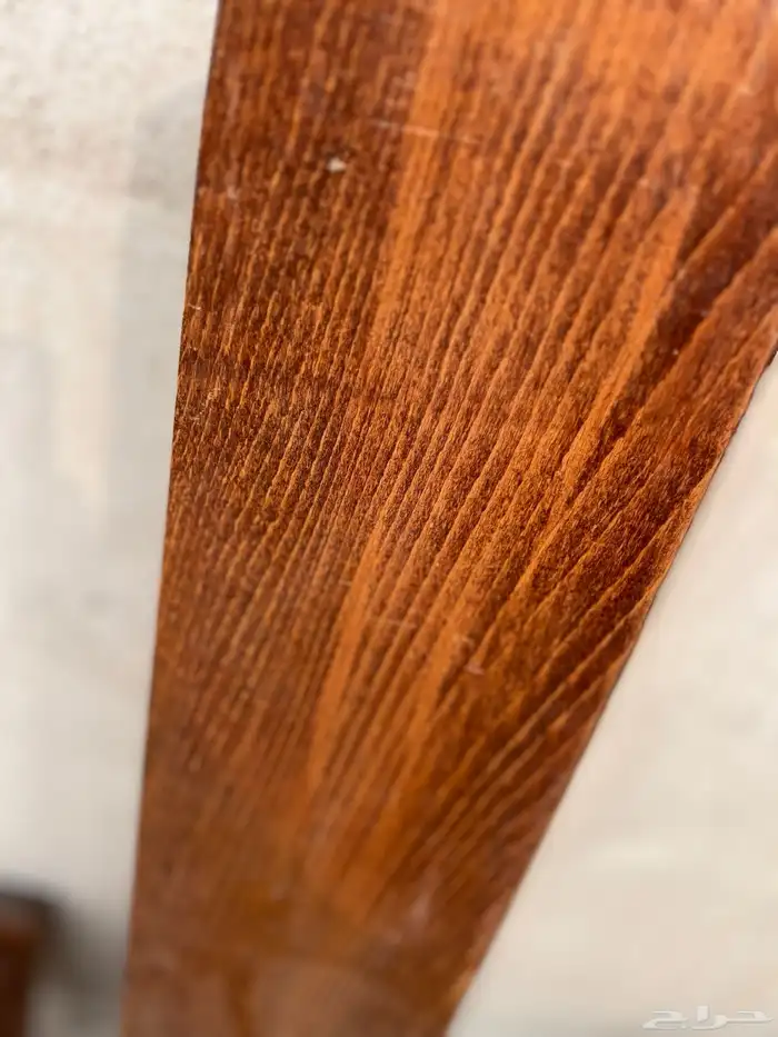 رفوف خشب مع اضاءه 4