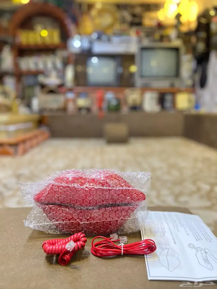 تليفون احمر نادر قديم تراثي مخزن 3