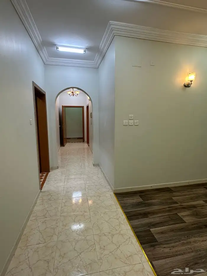 شقة للإيجار في بيشة حي الخزامى 12