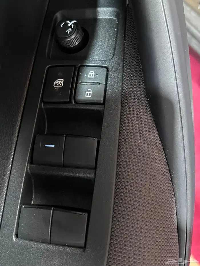 تويوتا   كورولا XLiمطور 2.0بنزين 2025 جديد سعودي 79.100شامل 9