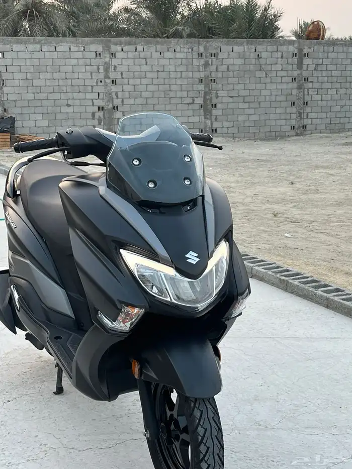 سزوكي برجمان 3