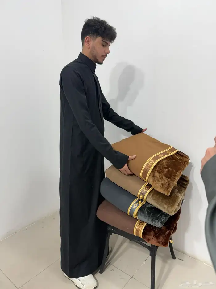 فروة بالجملة بشت وبر 12