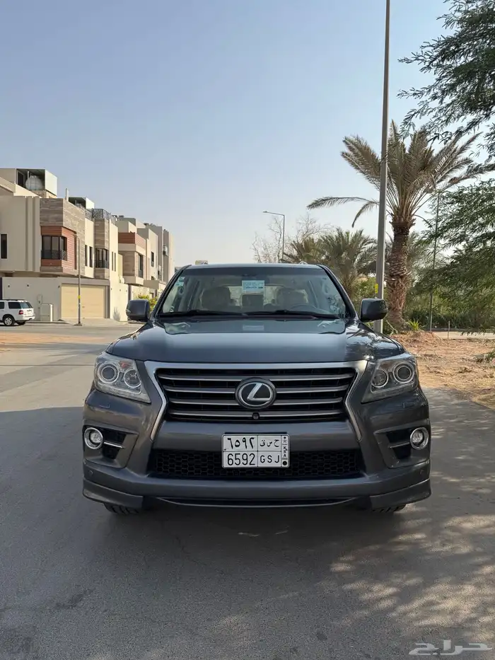 لكزس 2015 للبيع 1