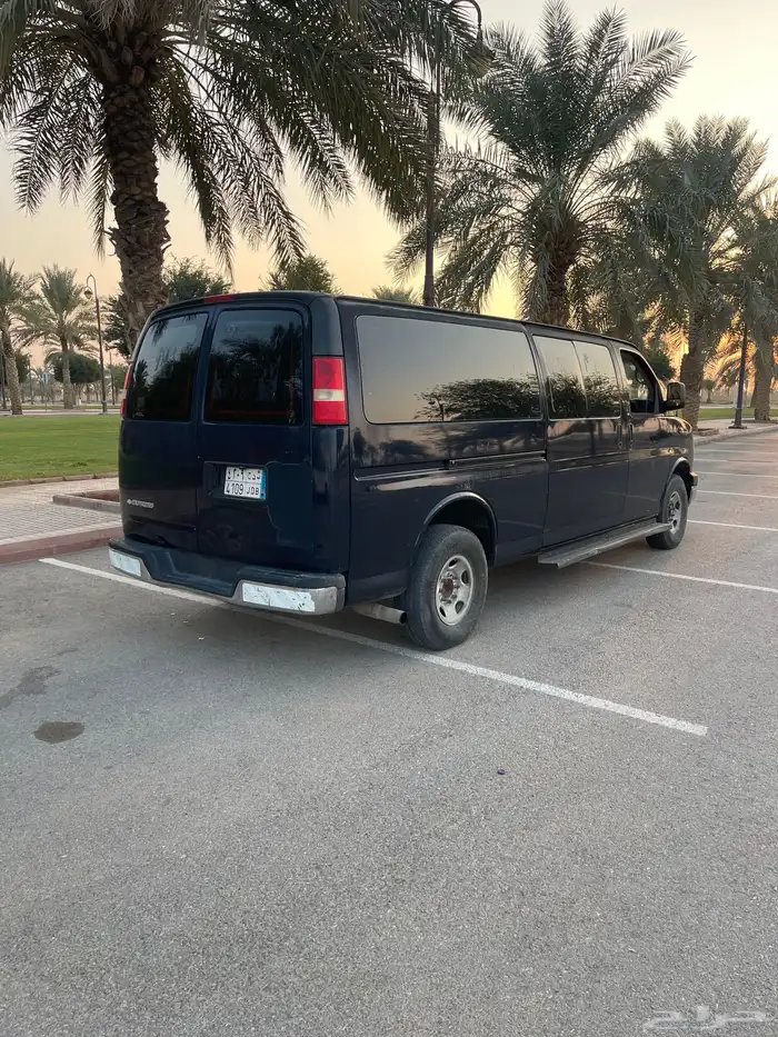 للبيع فان شفرولية اكسبرس م2008 شاص طويل 15 راكب 0