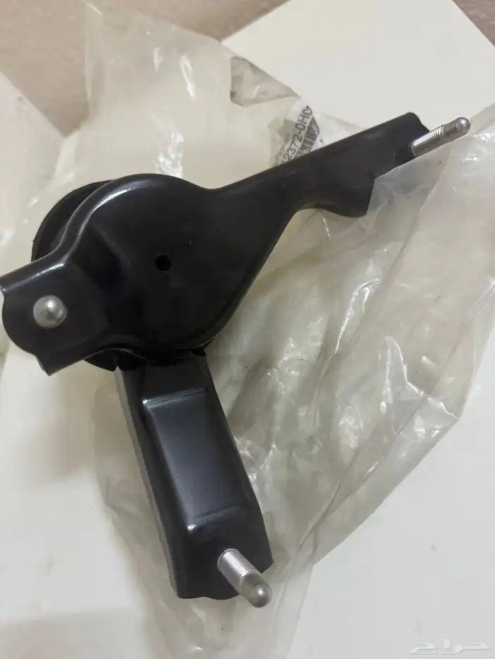 كرسي مكينة امامي كامري 2006اصلي جديد 1