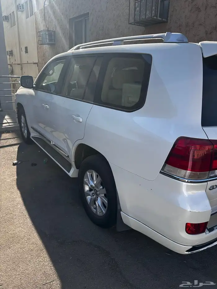 لاندكروزر GXR2016 2