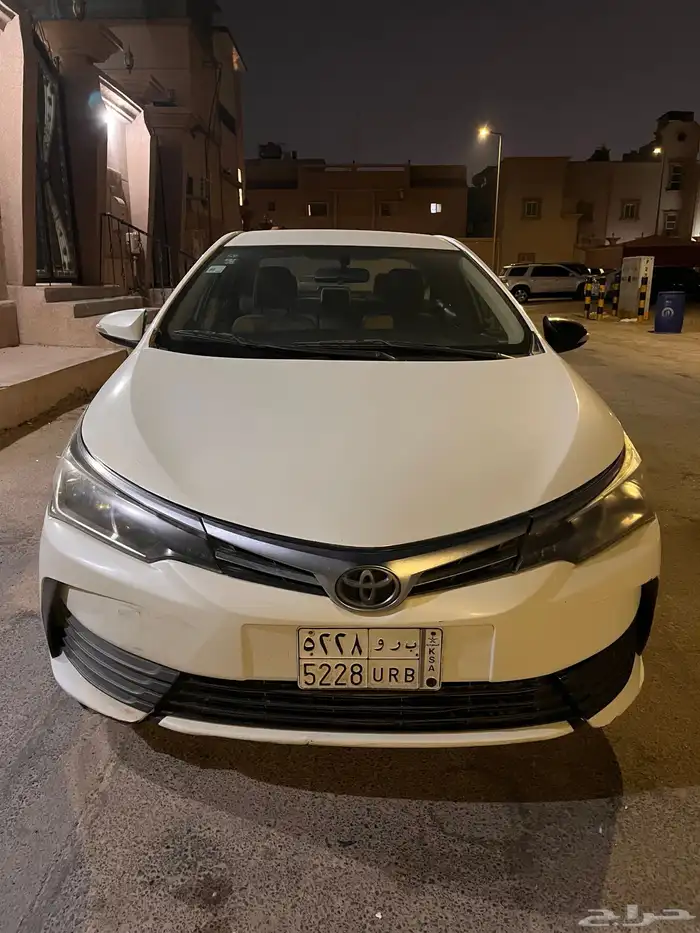 كورولا 2018 ستاندر للبيع 0
