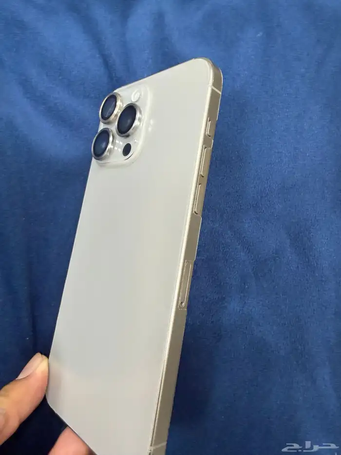 ايفون 15 برو ماكس 256 قيقا تيتانيوم طبيعي نظف جدا  جدا 1