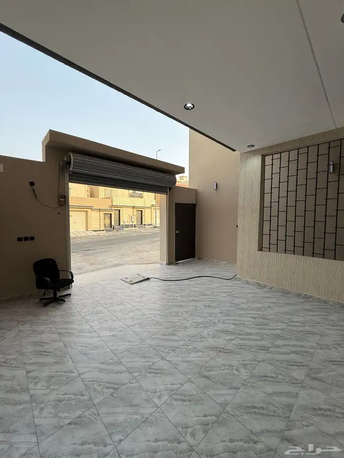 للبيع شقق ارضيه وعلويه تشطيب ممتاز بدره الموسي 19