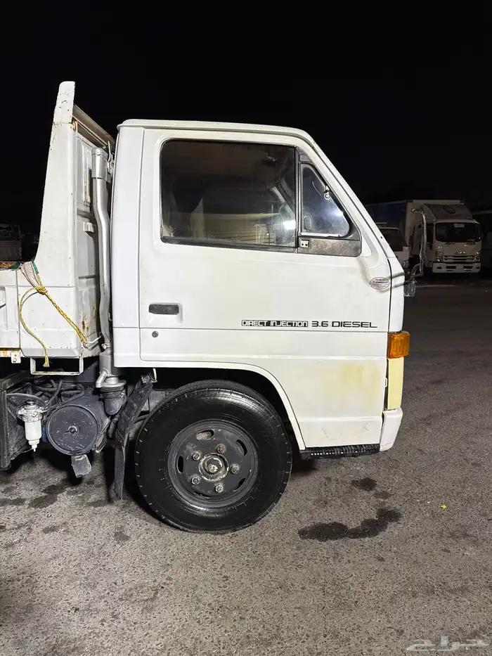 قلاب ايسوزو 1990 على الشرط ديزل 15