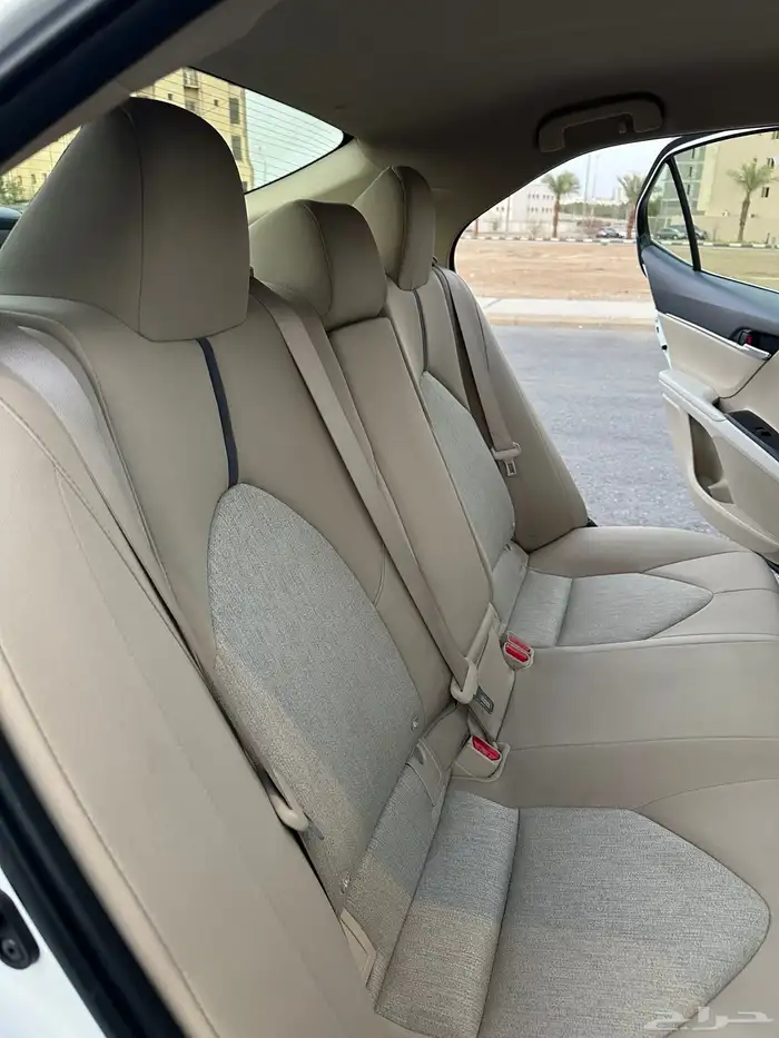 كامري LE 2024 سعودي ( بحالة الوكالة ) خالي من الرش 34