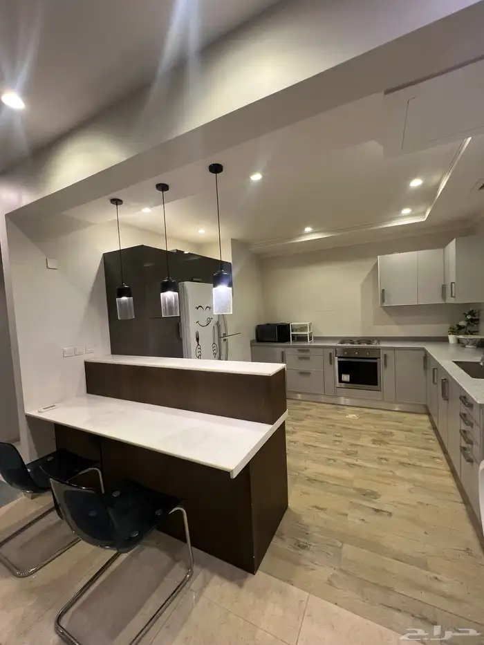 للبيع شقه ارضيه صك حر الشعله 3