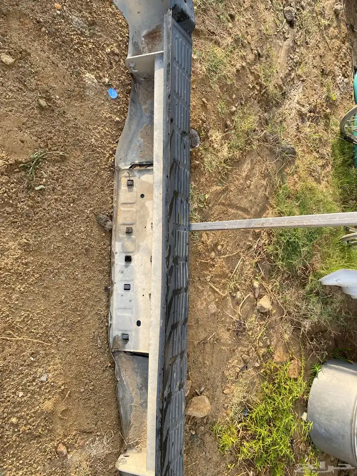 باب السواق والصدام خلفي جديدها وكله 0