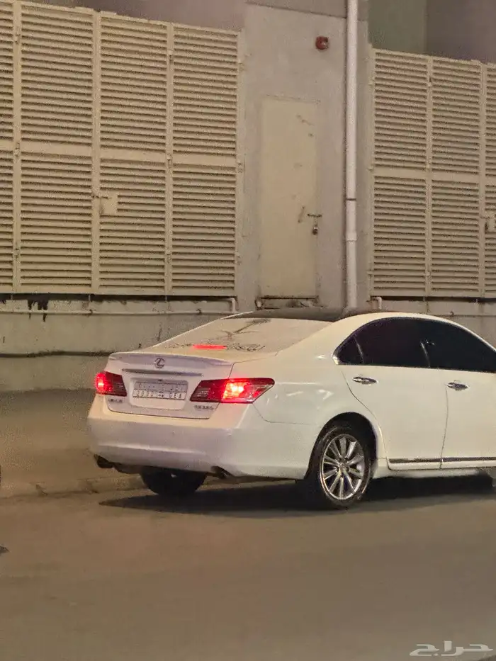 لكزس ES350 2010 تحمل لوحه مميزه 16