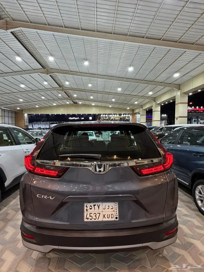 هوندا سي ار في 2021 نظيف 3