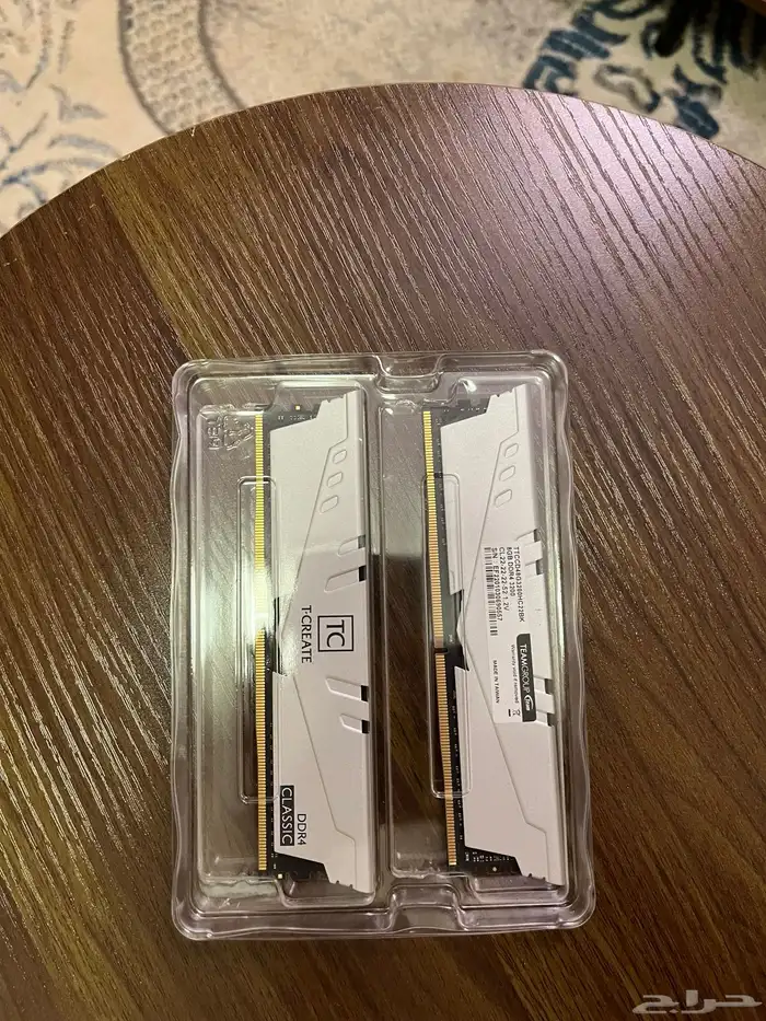 قطع بي سي للبيع 2