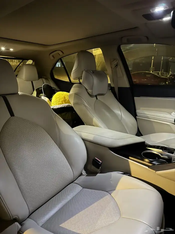 كامري جراندي V6 9