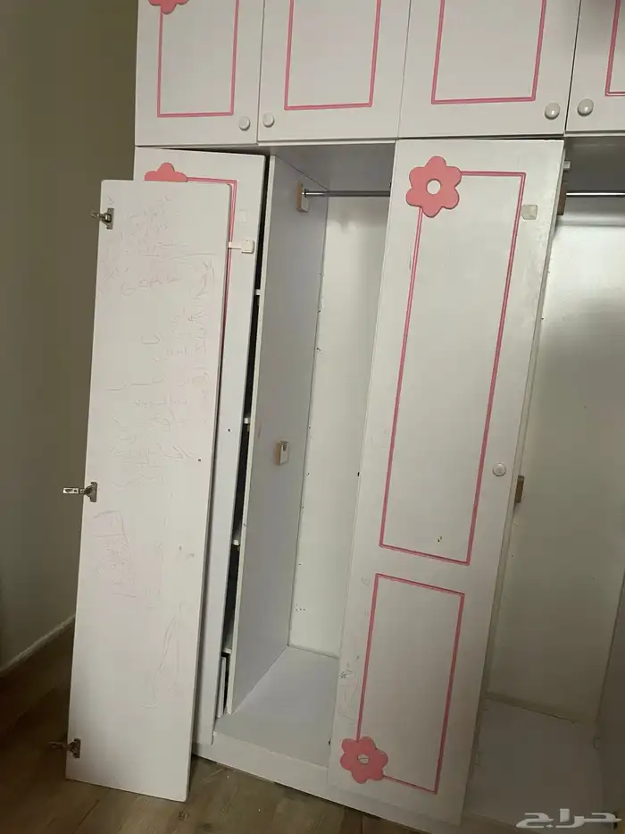 دولاب ملابس 4 ابواب للبيع 2