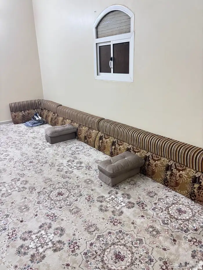 مساند ظهر مساحة 4 في 6 1