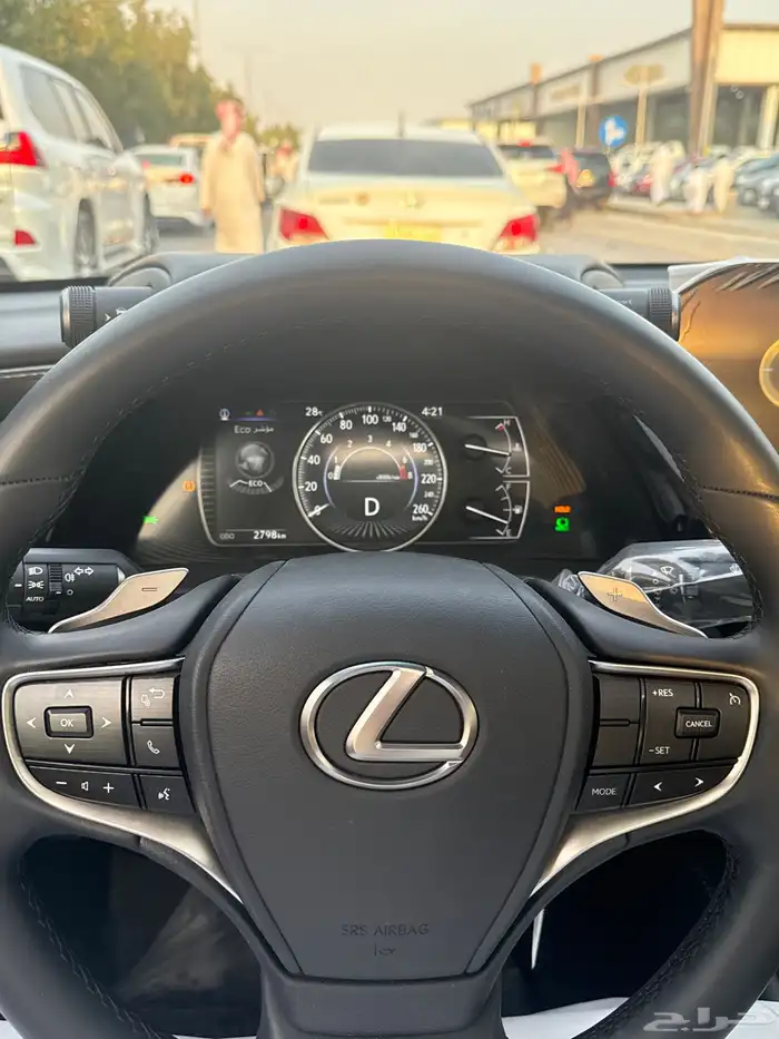 لكزس es 250 وكالة 4