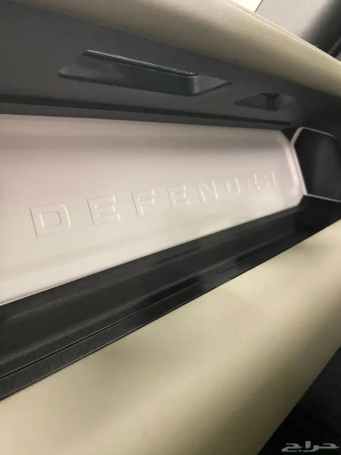 لاندروفر ديفندر 90 11