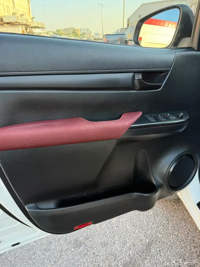 هايلكس ديزل دبل 2022 - نظيف جدا 12