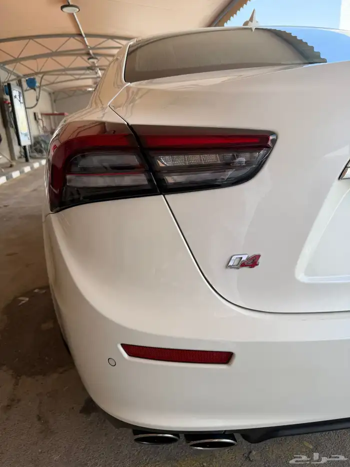 مازراتي جيبلي Q4 4