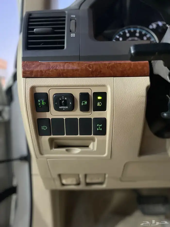 لاند كروزر موديل 2014 13