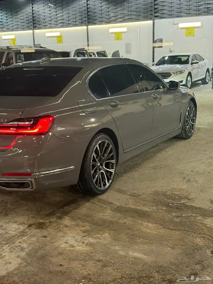 بي ام دبليو 2020 فل كامل 10