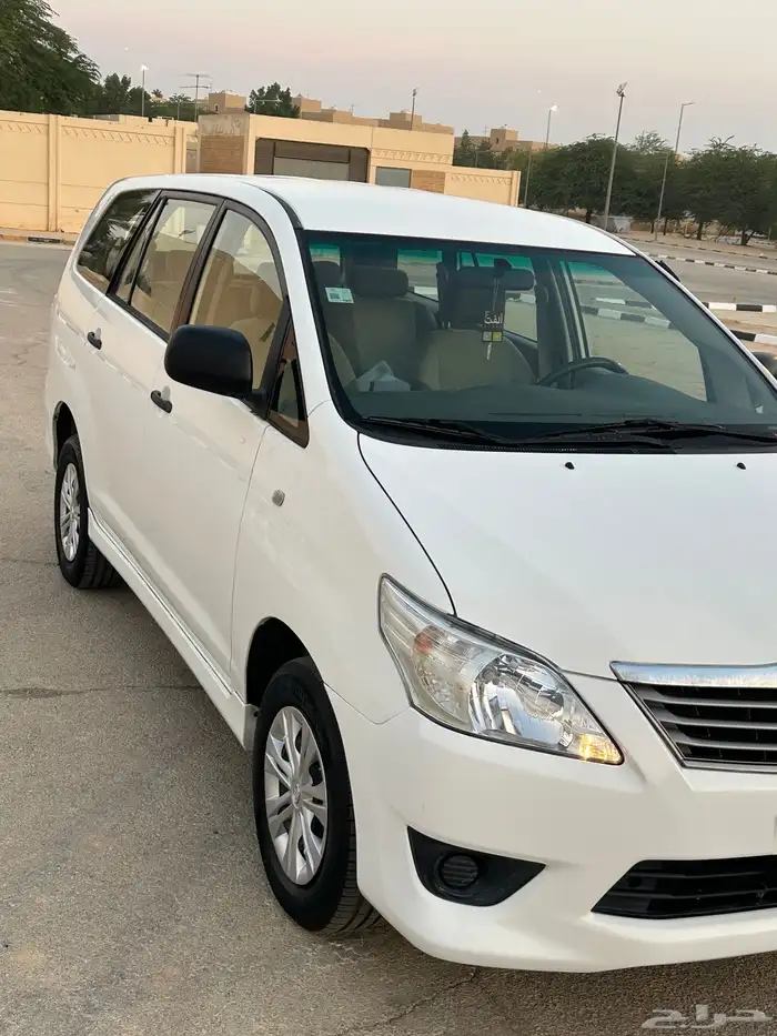 انوفا 2014 مخزنه 0