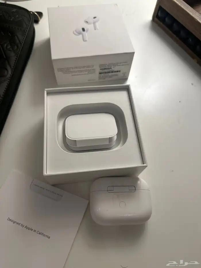 ايربودز برو الاصدار الاول 2