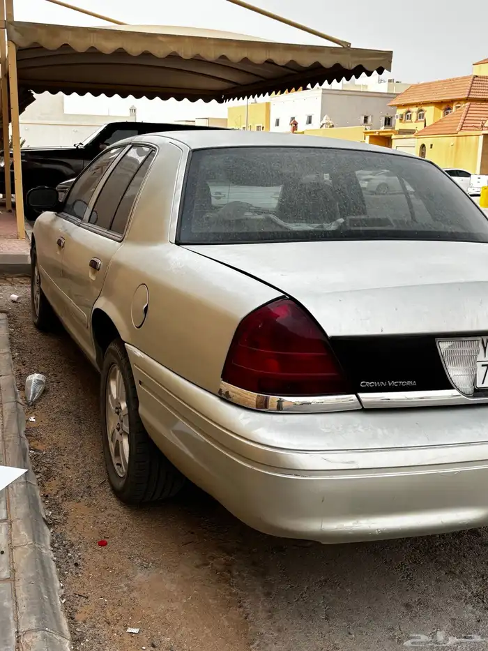 فورد فكتوريا 2005 3